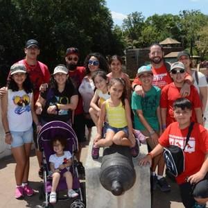 Meet your Posher, Estefania